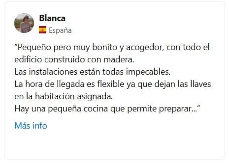 Captura de reseña real de Blanca, huésped de España, en Booking.com