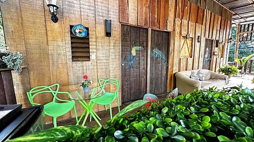 Hostel Rústico MarAbi entre la selva y el Pacífico